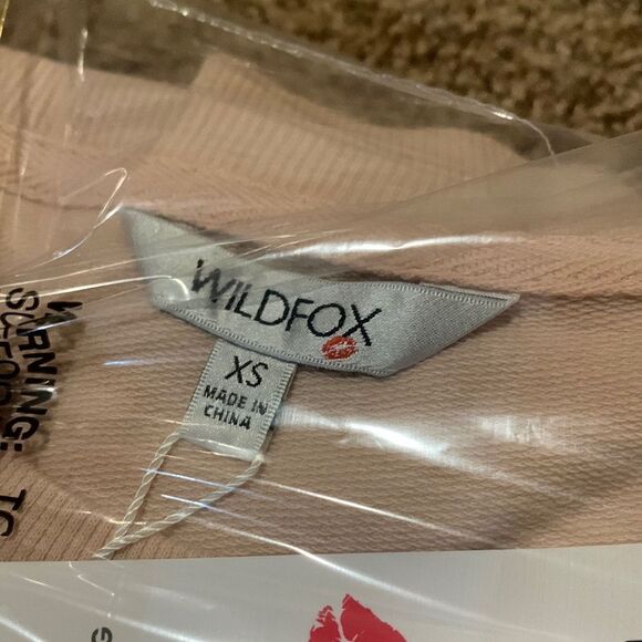 Wildfox statement sweatshirt. Extra small. NWT. - Picture 4 of 5